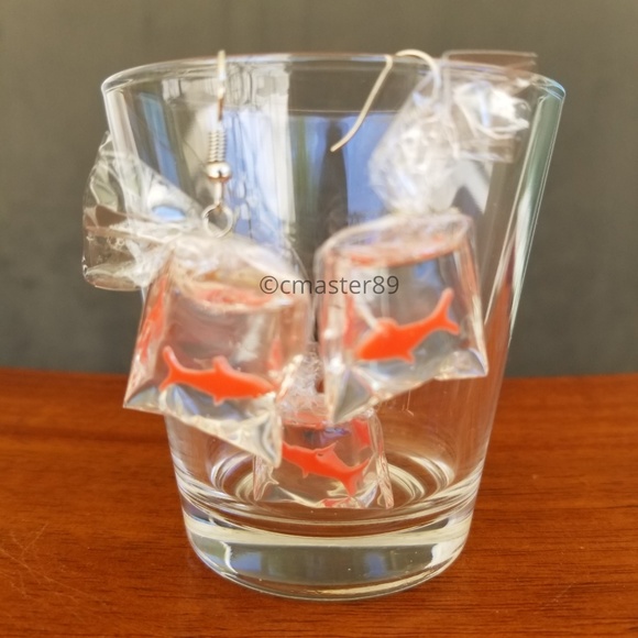 Clear Fish In A Bag Earring & Pendant Set - NEW - Picture 4 of 8